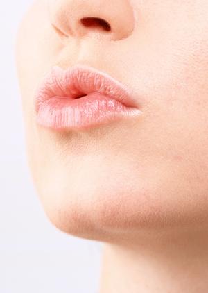 プロ向けの痩身機器を扱うビーウェイブ